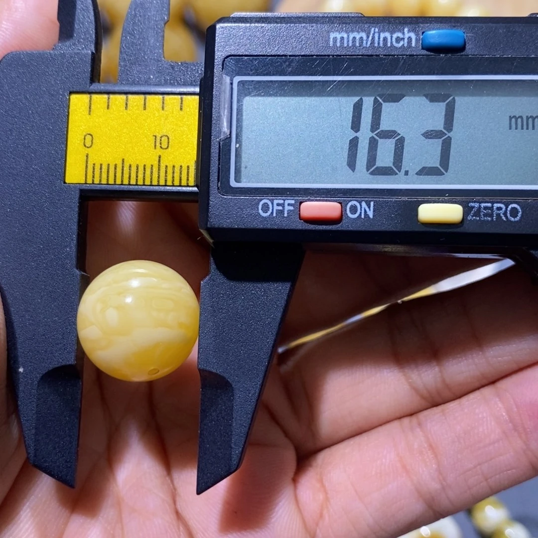 未镶嵌蜜蜡珠宝奇石