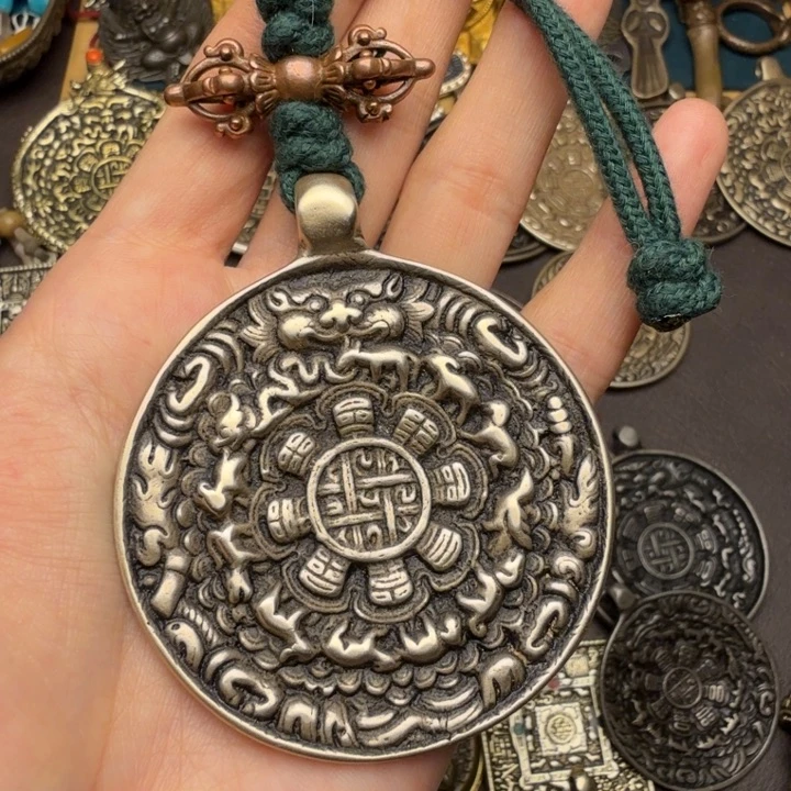 藏传文玩九宫如图