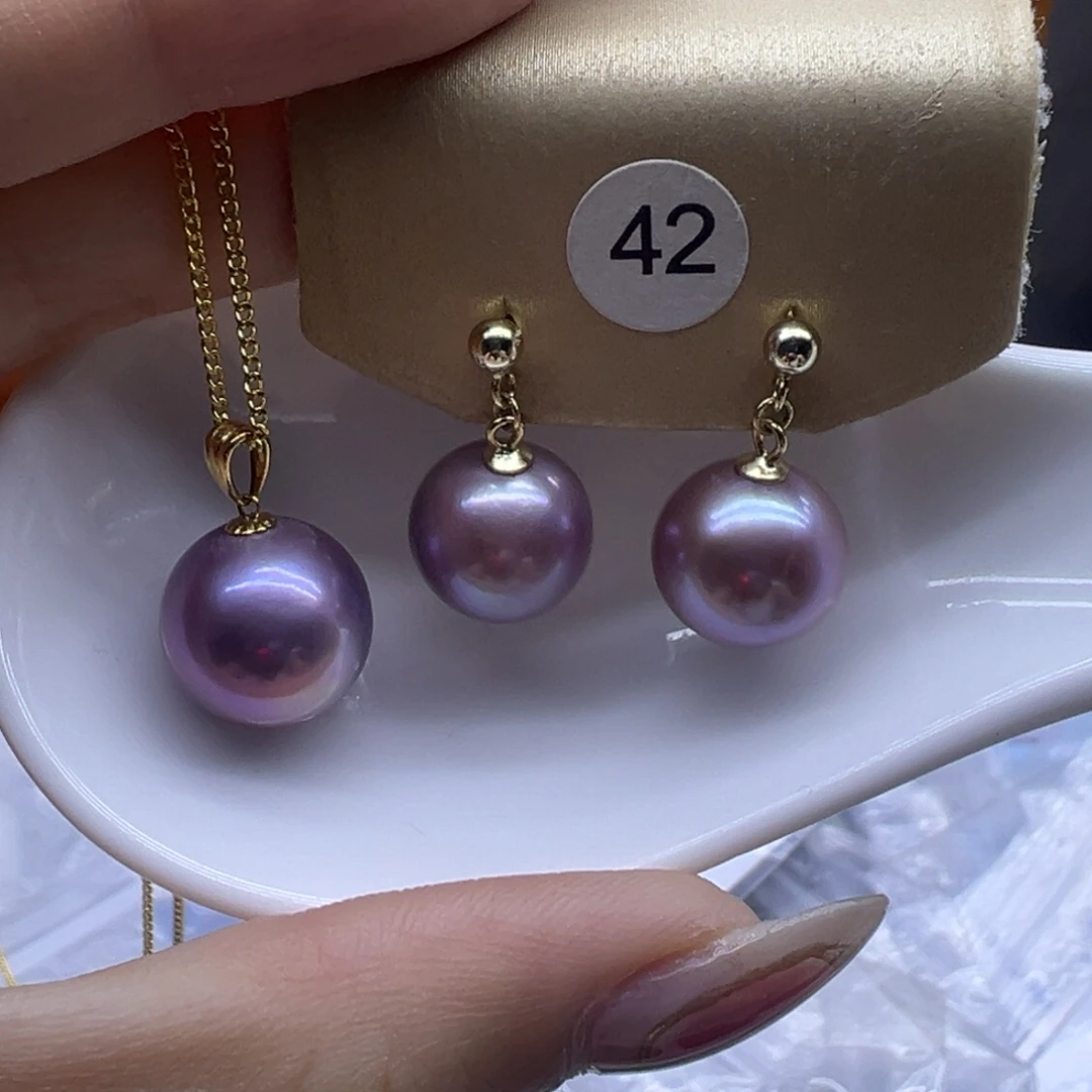 18K金镶嵌淡水珍珠吊坠(赠链)