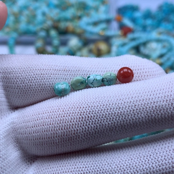 南红玛瑙未镶嵌珠宝奇石