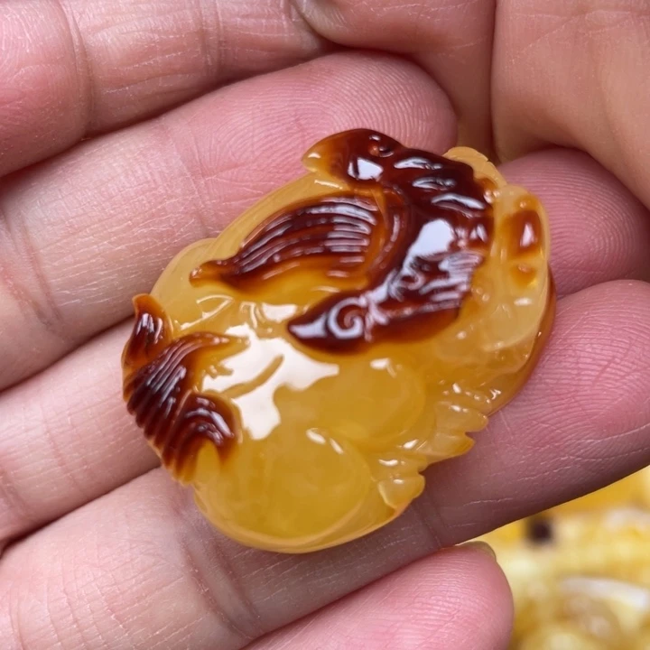 裸石蜜蜡未镶嵌蜜蜡貔貅吊坠