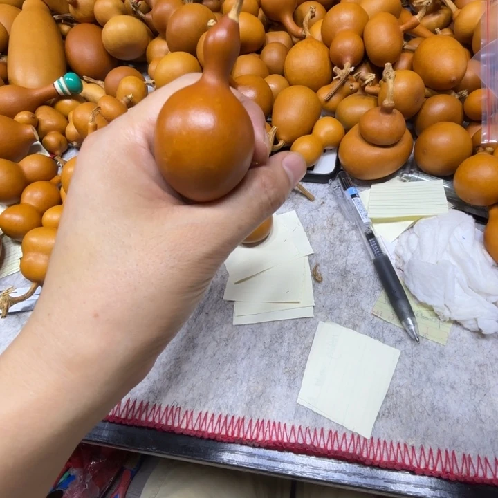 荣***夏荣耀之下的一把葫芦