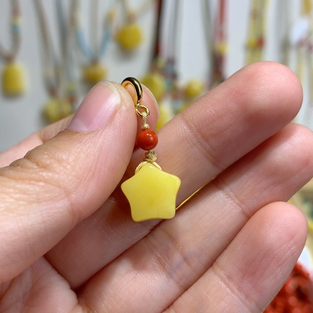 蜜蜡未镶嵌裸石配饰