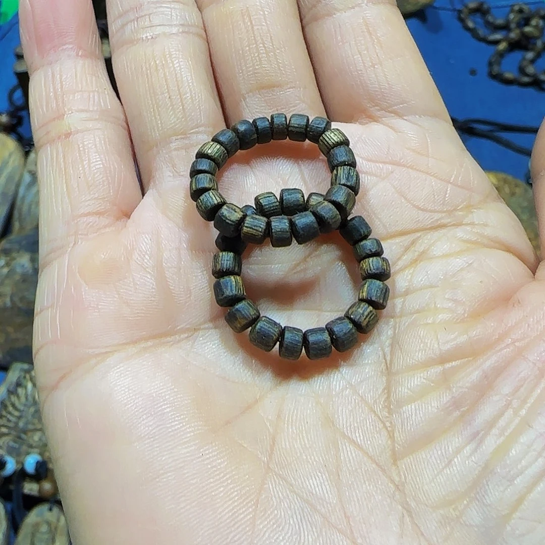 @***里沉香碎屑沉香海南沉香奇楠沉水戒指一对