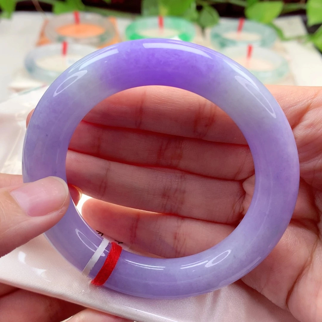 未镶嵌手镯（圆镯）翡翠带***瑰定金 喵喵