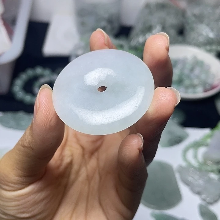 翡翠未镶嵌颈饰天然缅甸翡翠A货吊坠挂件