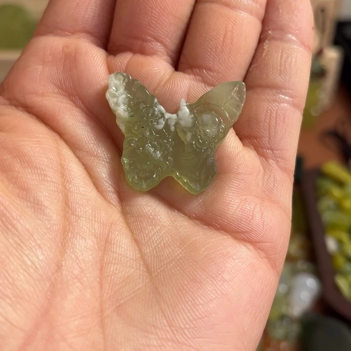 蛇纹石玉合金颈饰