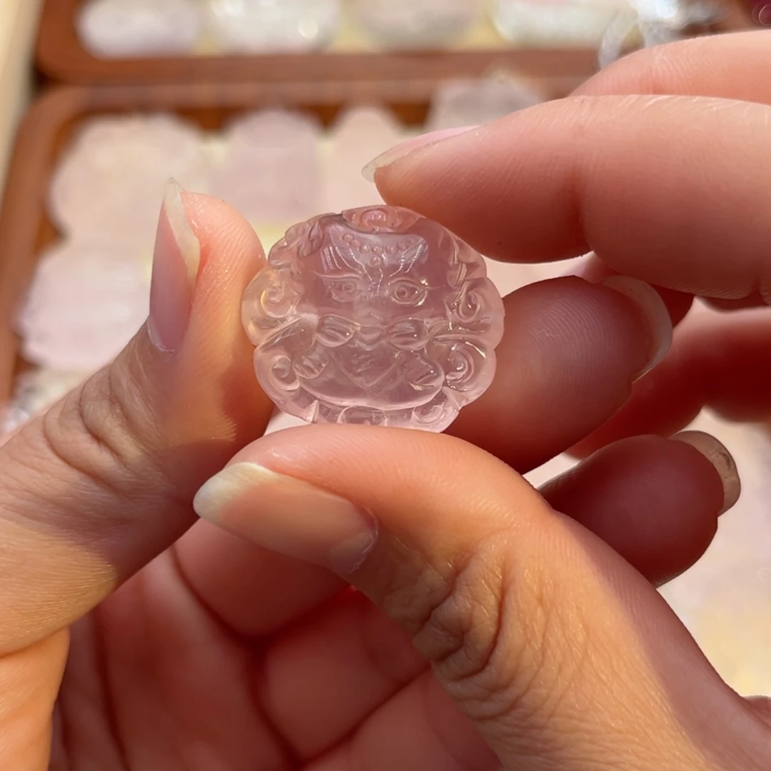 水晶颈饰未镶嵌粉水抱爱心九尾22