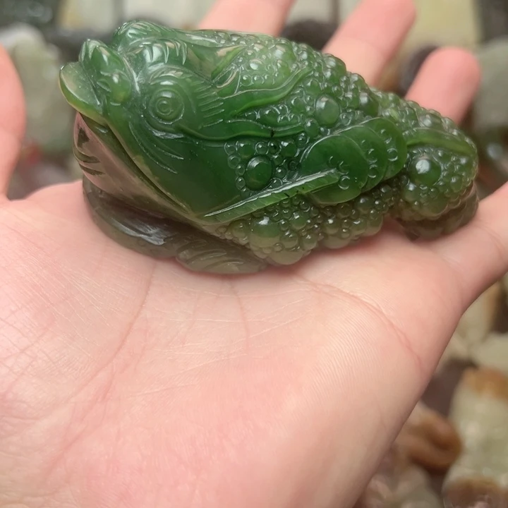 未镶嵌和田玉摆件