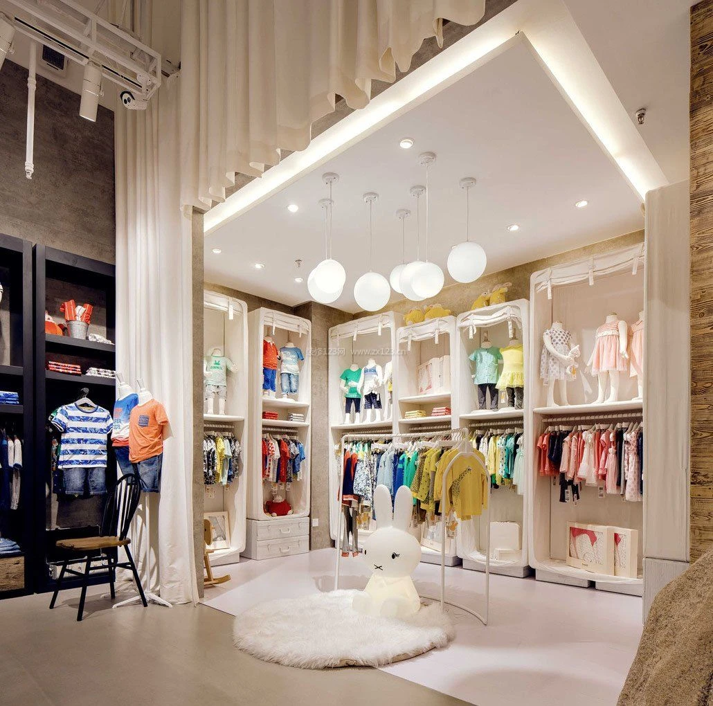 女童早春卡其色百褶半身裙