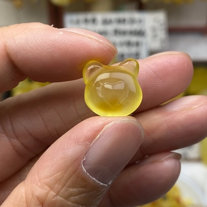 琥珀未镶嵌裸石微瑕有坑卡14.1*14.4*10.1