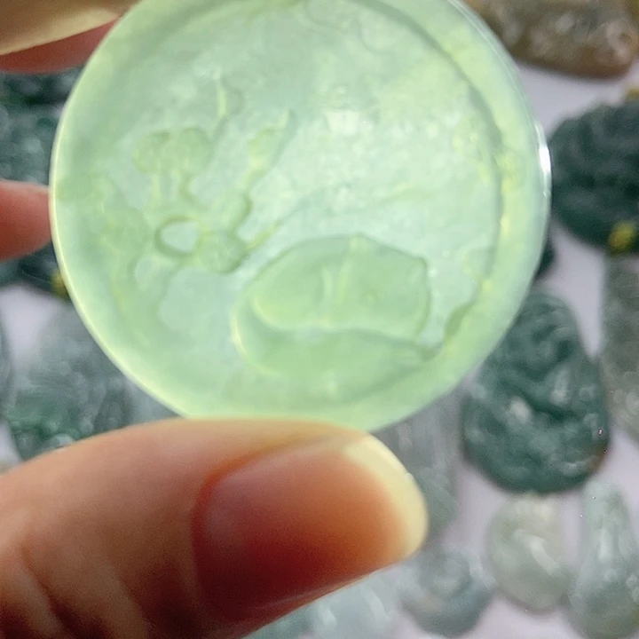 颈饰未镶嵌翡翠天然翡翠