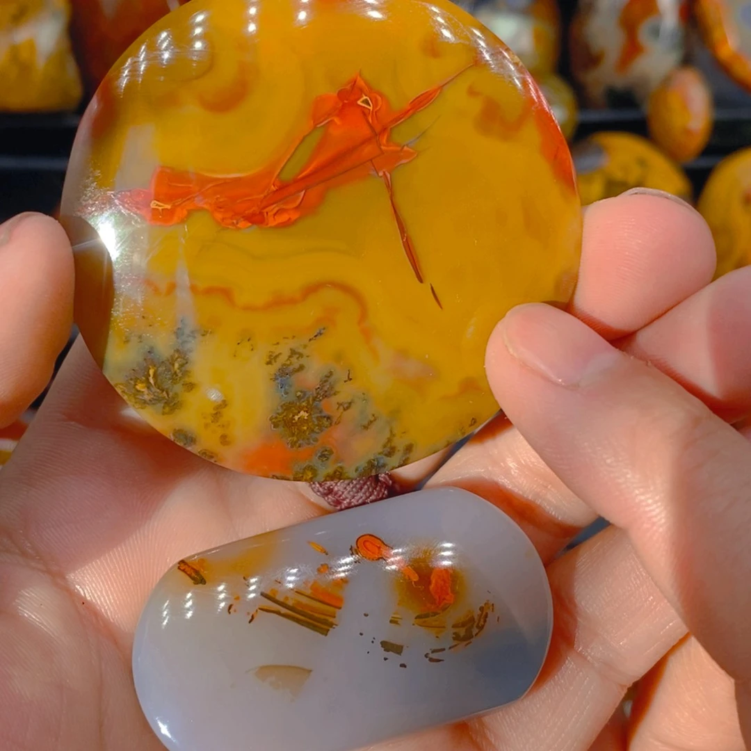 玛瑙/玉髓颈饰未镶嵌