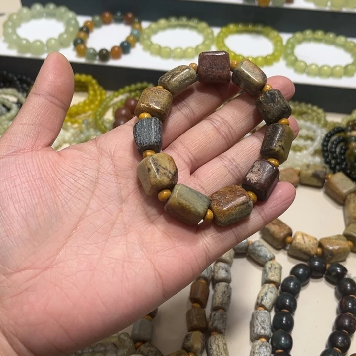 叁***蛇纹石玉未镶嵌手链