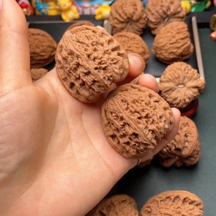 文玩核桃吊坠山*河43尺拉丝满肉高炮972