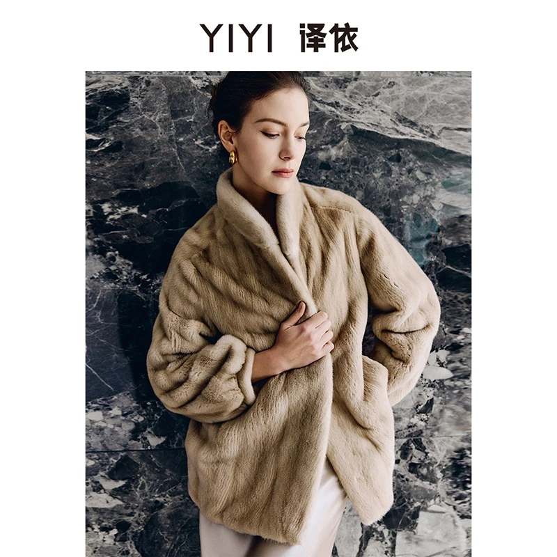 译依YIYI稀世奢品系列 贵妇挚爱 哥本哈根半高领水貂外套BDWPL023