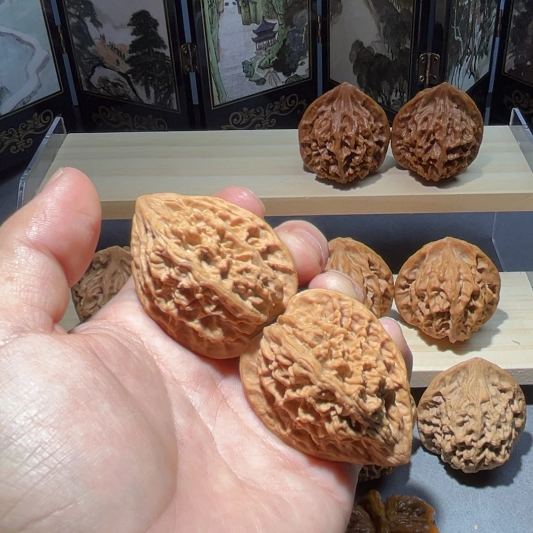 文玩核桃把件大鸡心