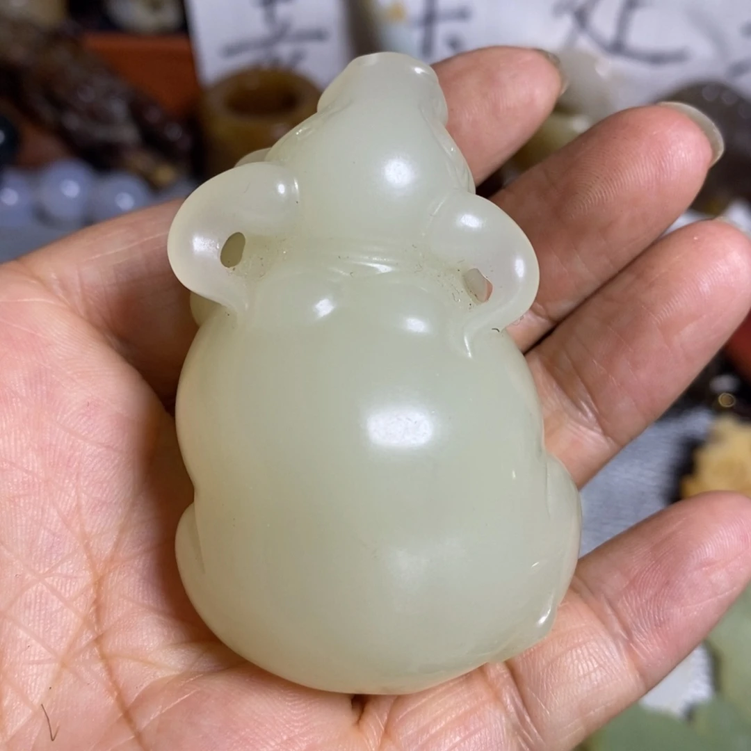 和田玉（糖玉）未镶嵌颈饰