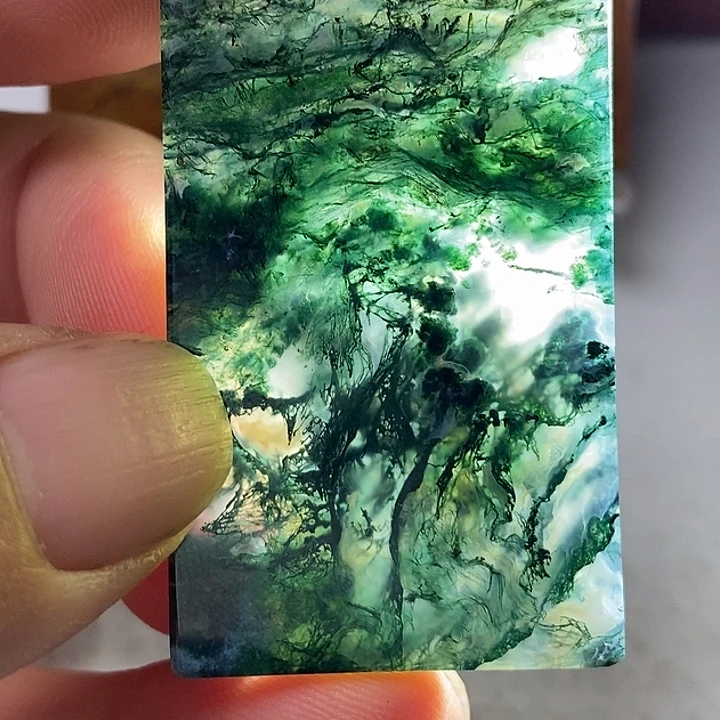 赢***玛瑙/玉髓未镶嵌颈饰