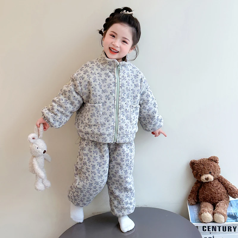 儿童新款洋气2025冬季女童加棉加厚加绒碎花家居服棉衣特厚套装潮