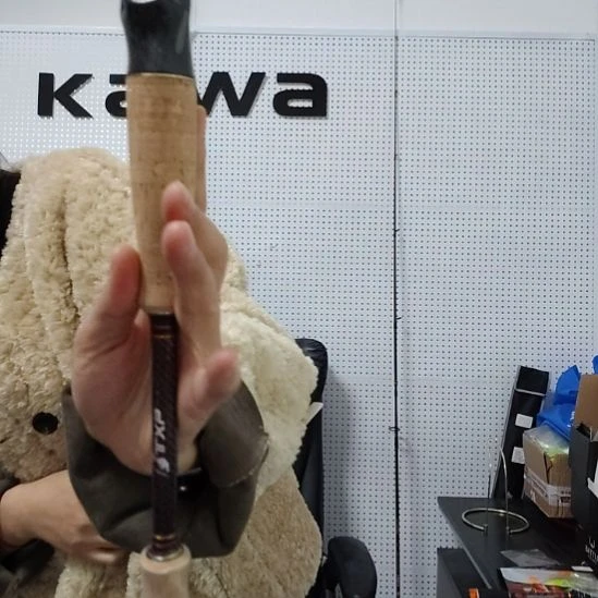 2.1米 M  泛用竿 //9成新