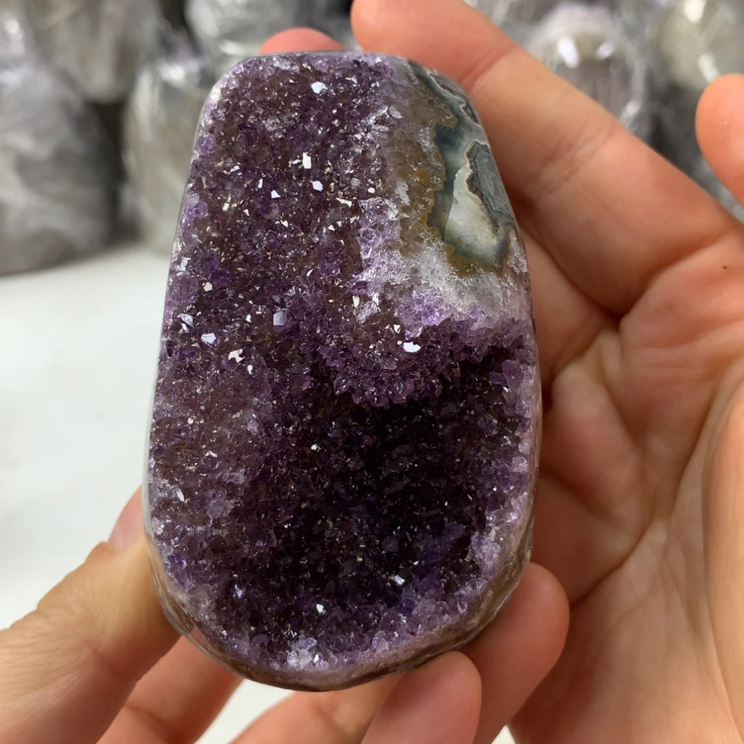 紫晶大型摆件（非配饰）未镶嵌