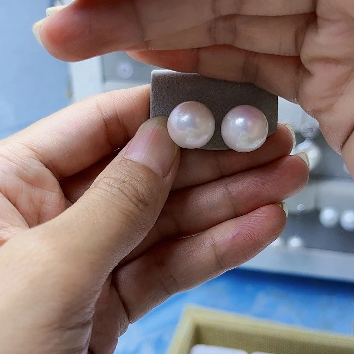 颈饰未镶嵌淡水珍珠