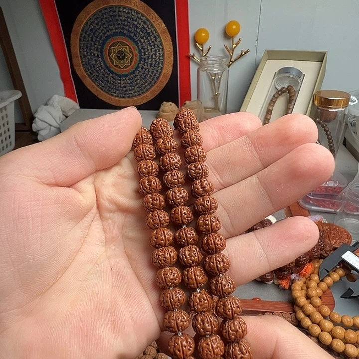 啸***风猴头核桃手串老树王脖挂尺寸1.0左右