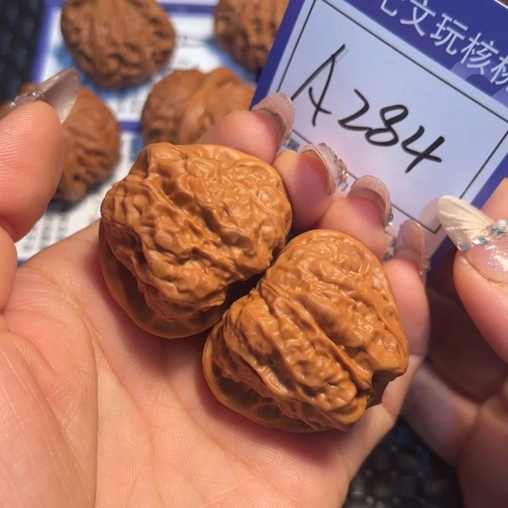 把件文玩核桃39蛤蟆头A284