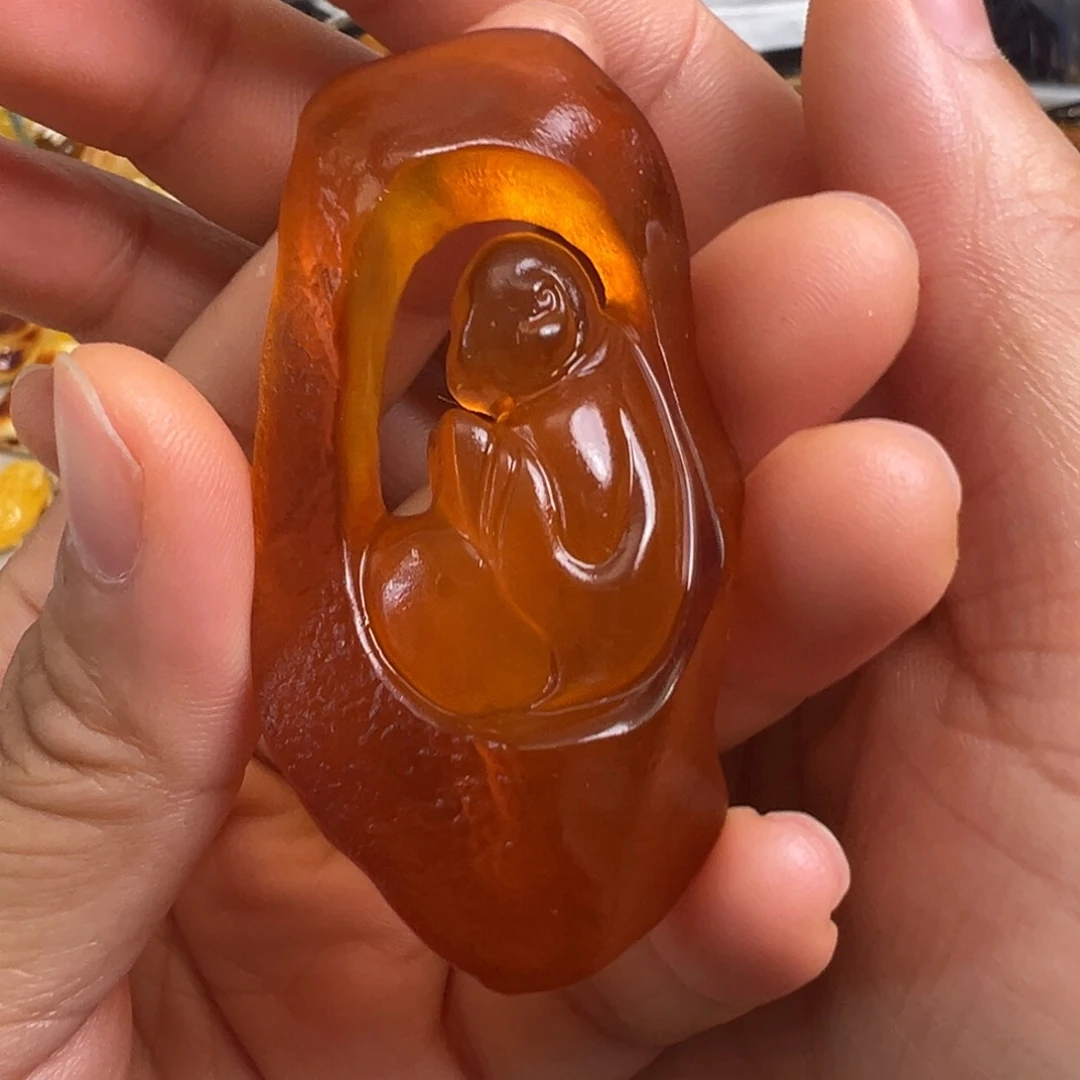 未镶嵌琥珀裸石琥珀