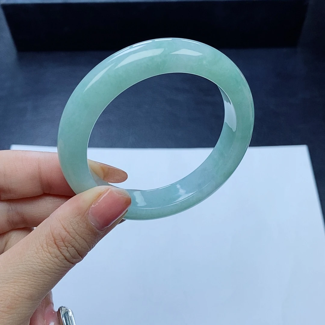 翡翠手镯未镶嵌54.5圈口