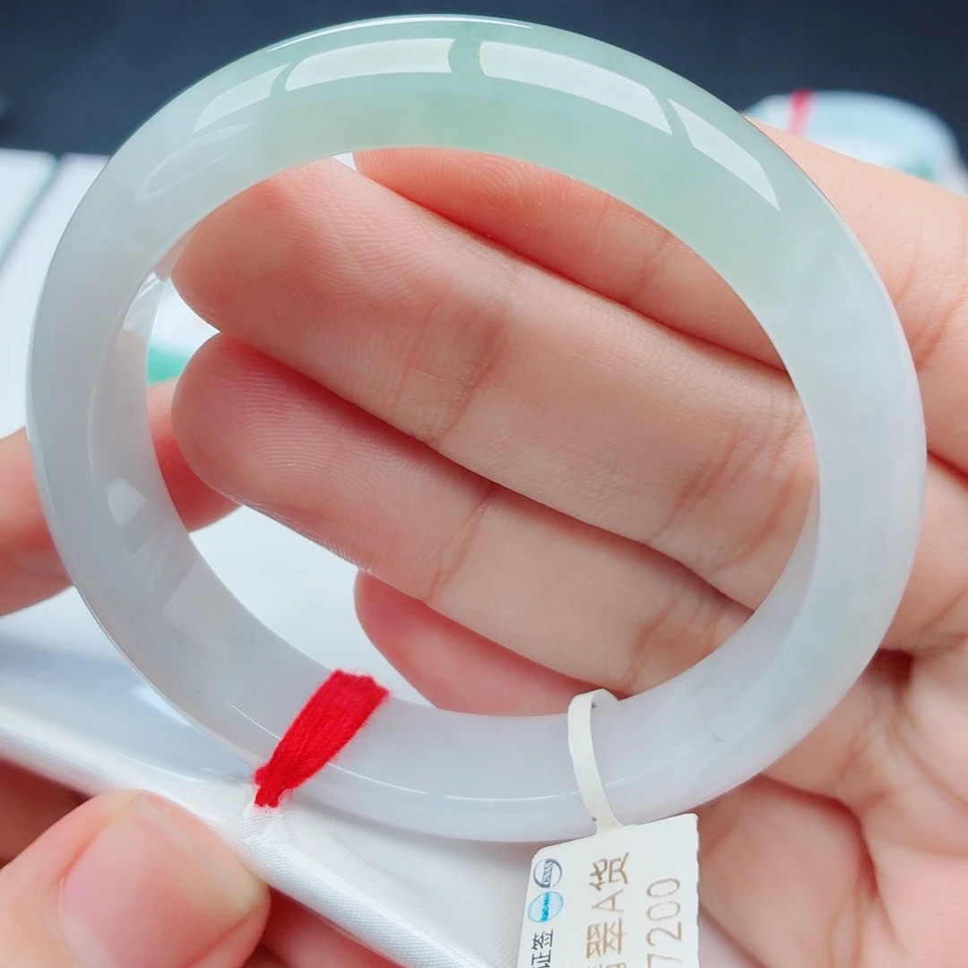 翡翠未镶嵌手镯天然翡翠手镯