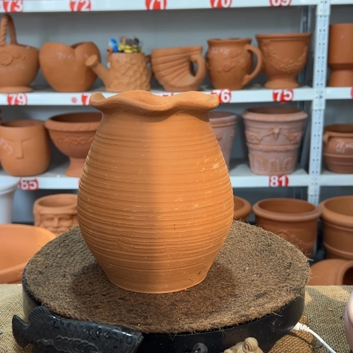 13×18 手工拉胚红陶