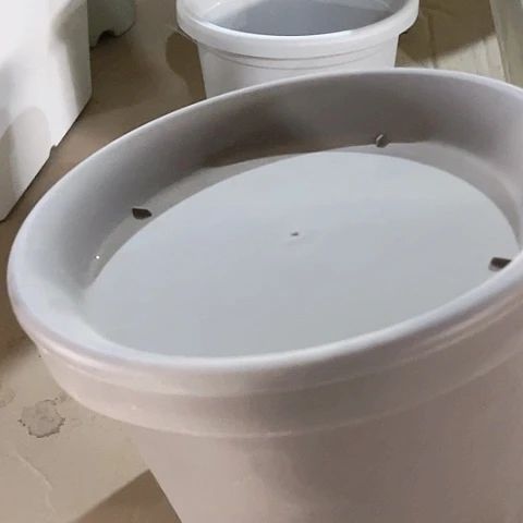 树脂微瑕矮胖盆棕色1个25口