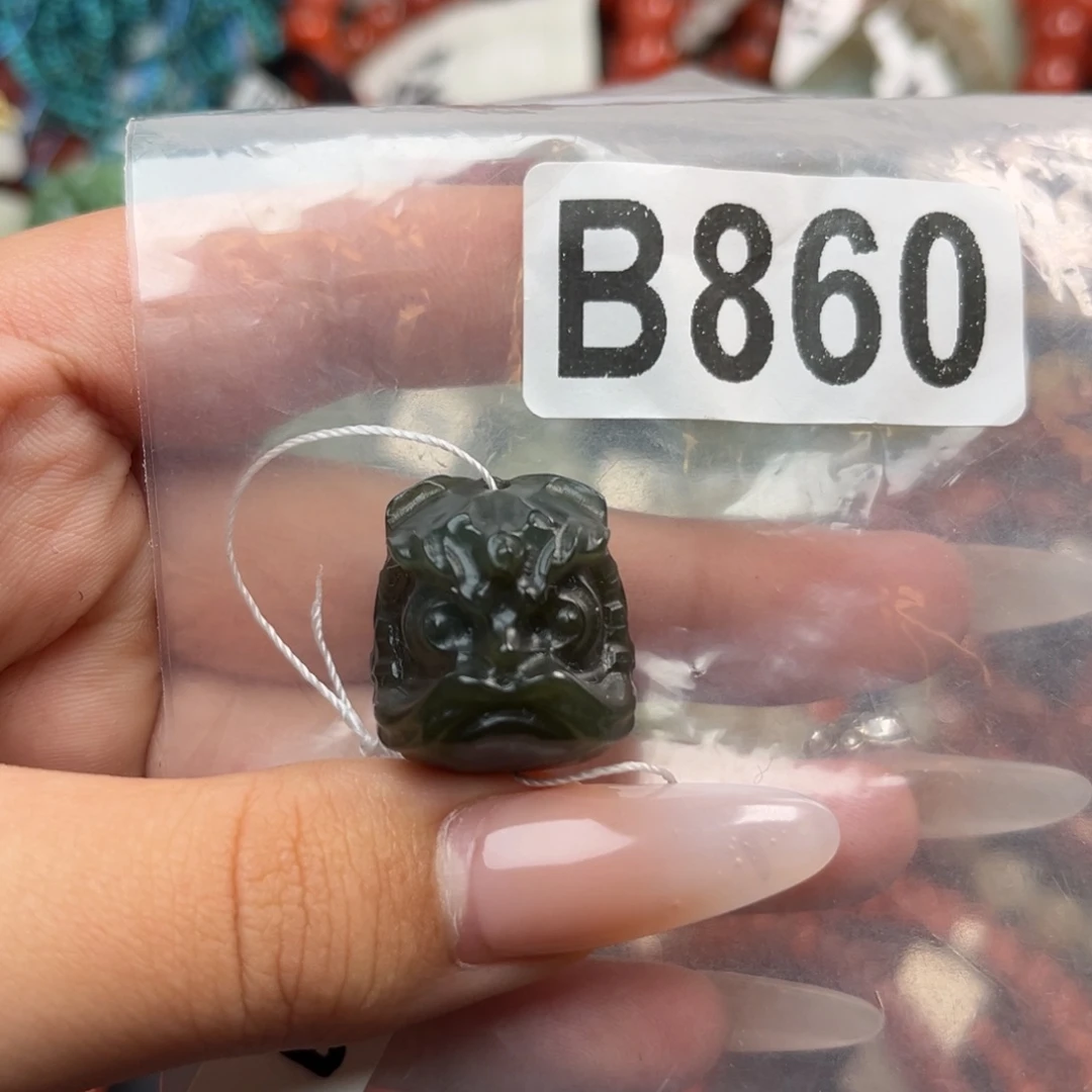 和田玉未镶嵌珠宝奇石