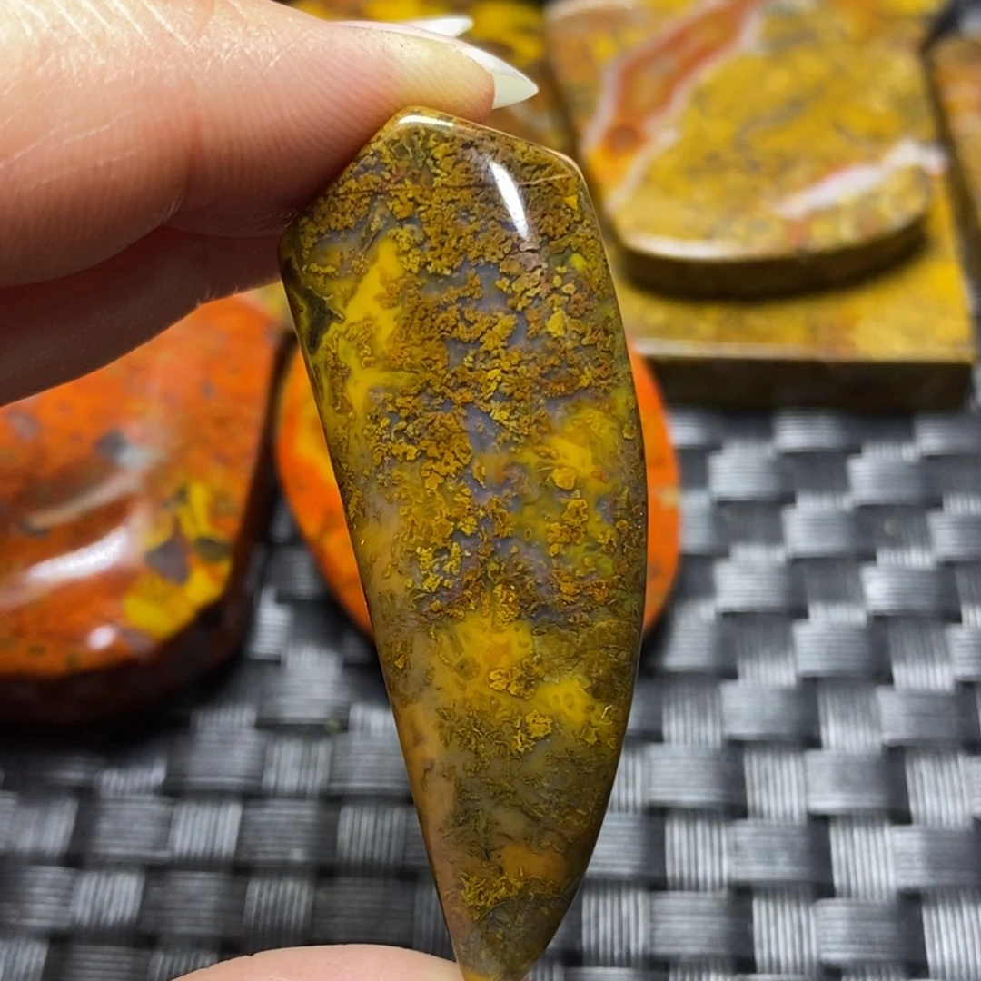 玛瑙/玉髓挂件未镶嵌