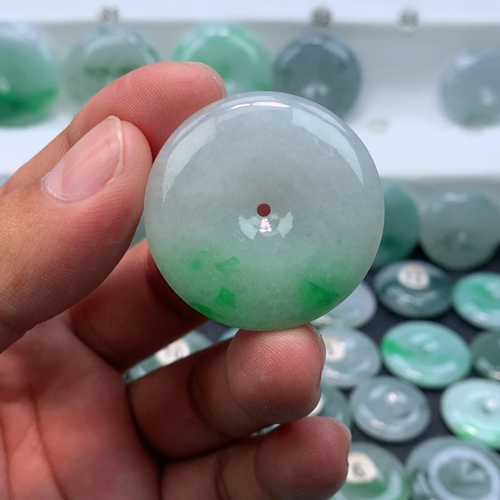 颈饰未镶嵌翡翠缅甸天然A货翡翠36.3-7.0