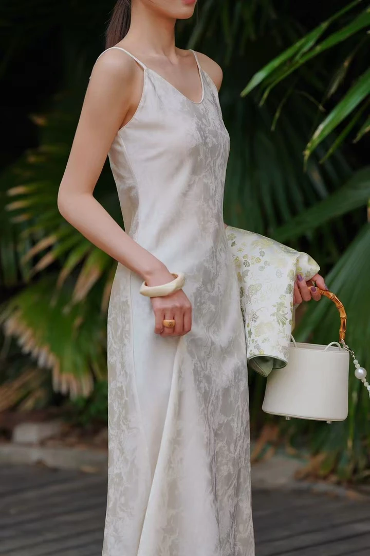 吊带裙提花吊带新中式长裙连衣裙显瘦中长款旗袍蕾丝白色气质