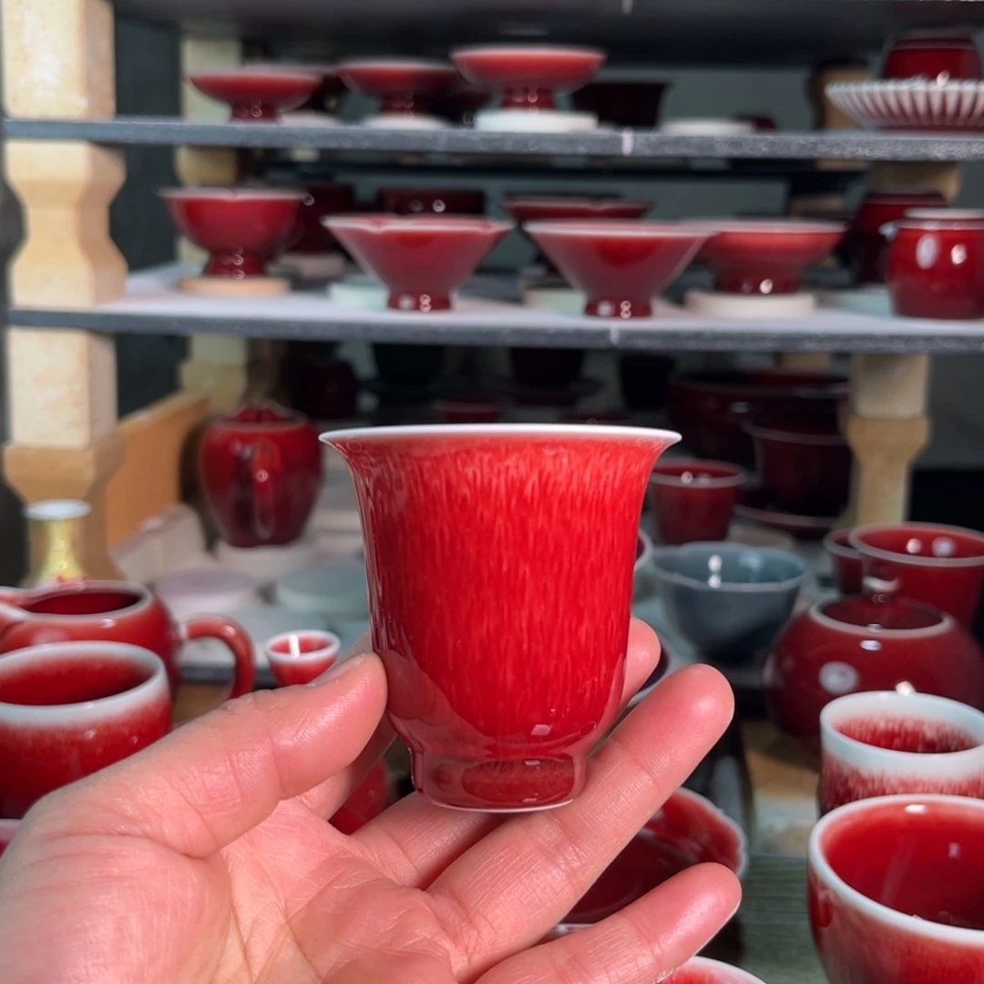 那***子景德镇陶瓷闻香杯