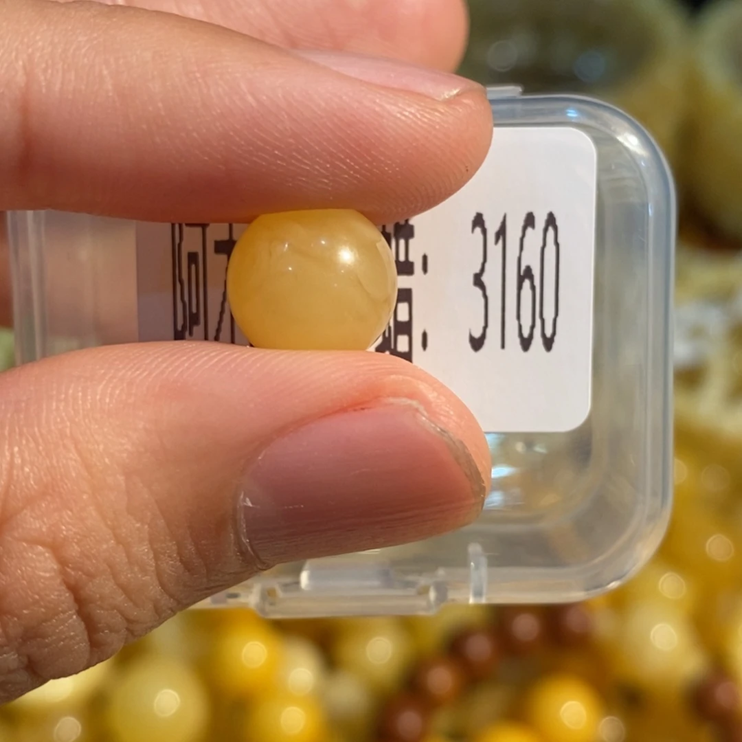 琥珀未镶嵌珠宝奇石3160