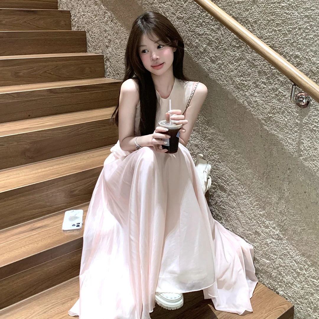 法式粉色无袖背心连衣裙子女夏季2025新款绝美巨好看漂亮套装长裙