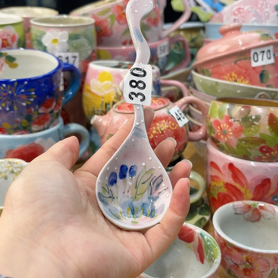 瓷片我盖茨。兔兔好