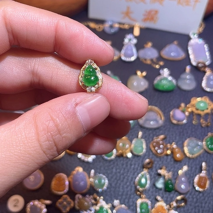 翡翠银S925镶嵌吊坠(不含链)天然翡翠