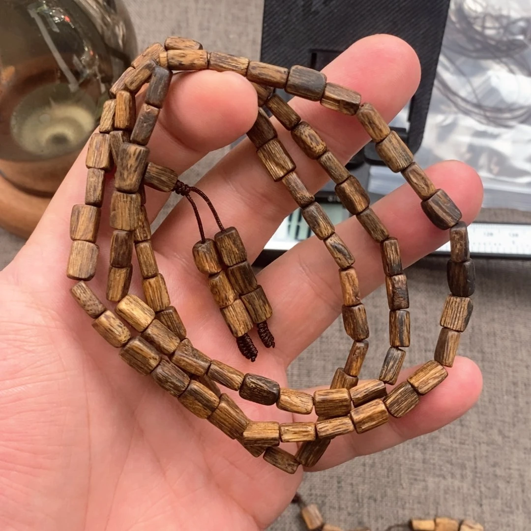 沉香手串海南种植绿棋楠随型多圈