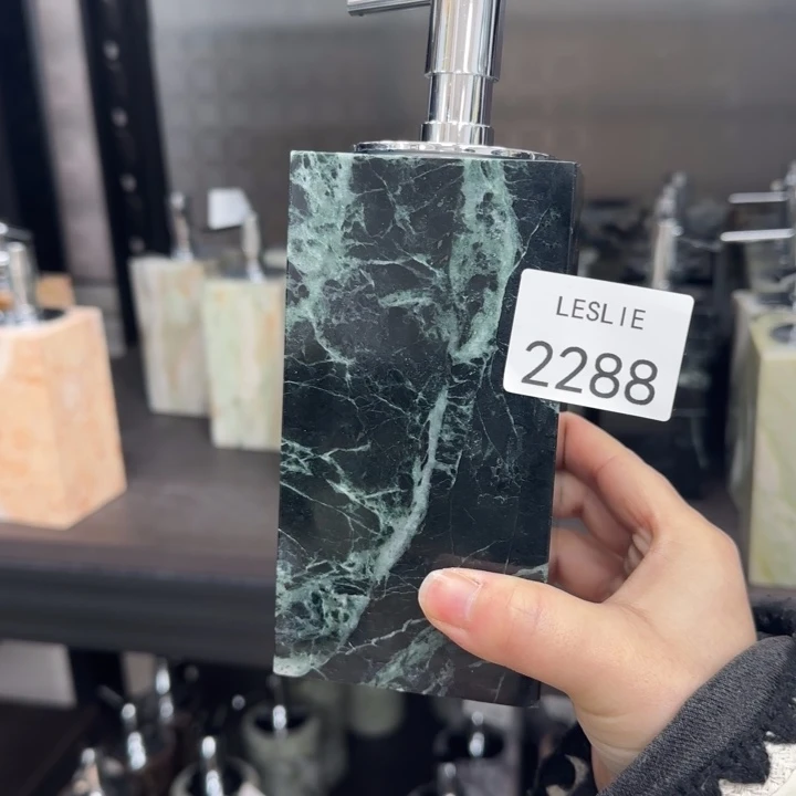 L。 2288。           福利