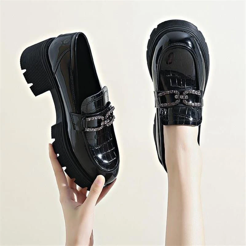 真软皮英伦风圆头小皮鞋女百搭2025春季新款厚底水钻乐福鞋