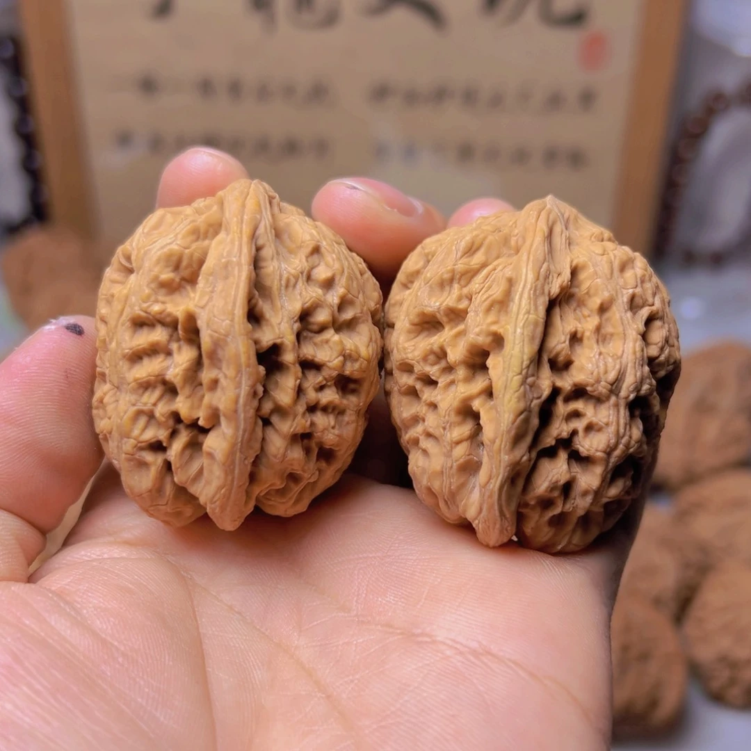 23号文玩核桃41尺将军隐黄
