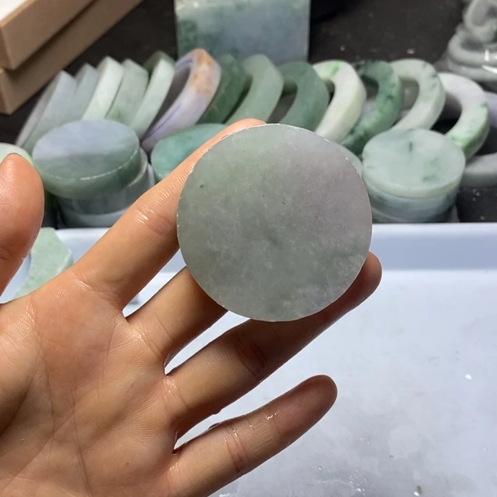 翡翠裸石翡翠边角料