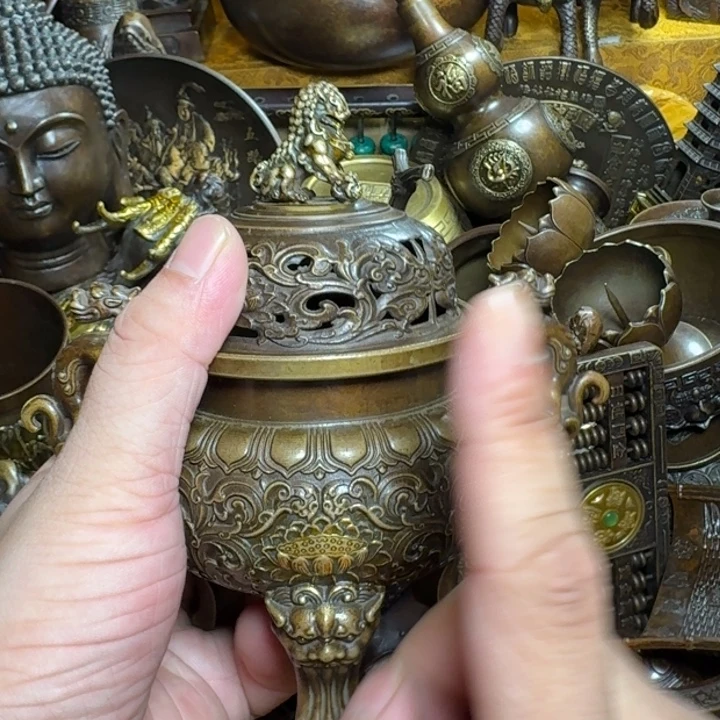 铜器摆件收收藏藏