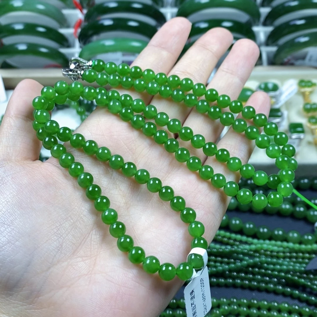 和田玉（碧玉）颈饰未镶嵌6m冰底阳绿